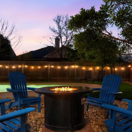 Pool Hottub Firepit Bbq Billiard Ps4 Golf Pflugerville Luaran gambar